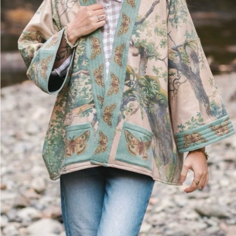 Market of Stars Earth& SkBohemian Butterfly-Print Fleece Jacket in Sage & Cream